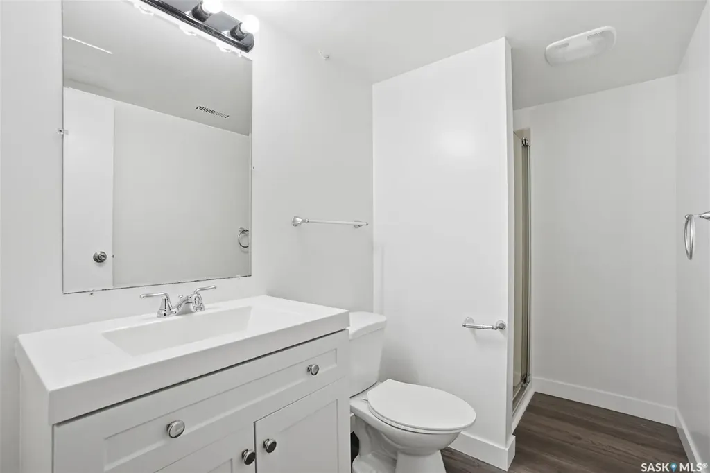 102 Dore Crescent Saskatoon SK S7K 4X7