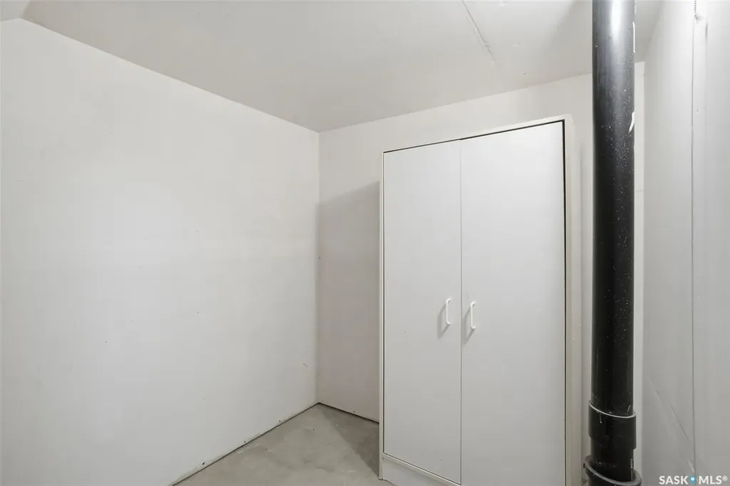 102 Dore Crescent Saskatoon SK S7K 4X7