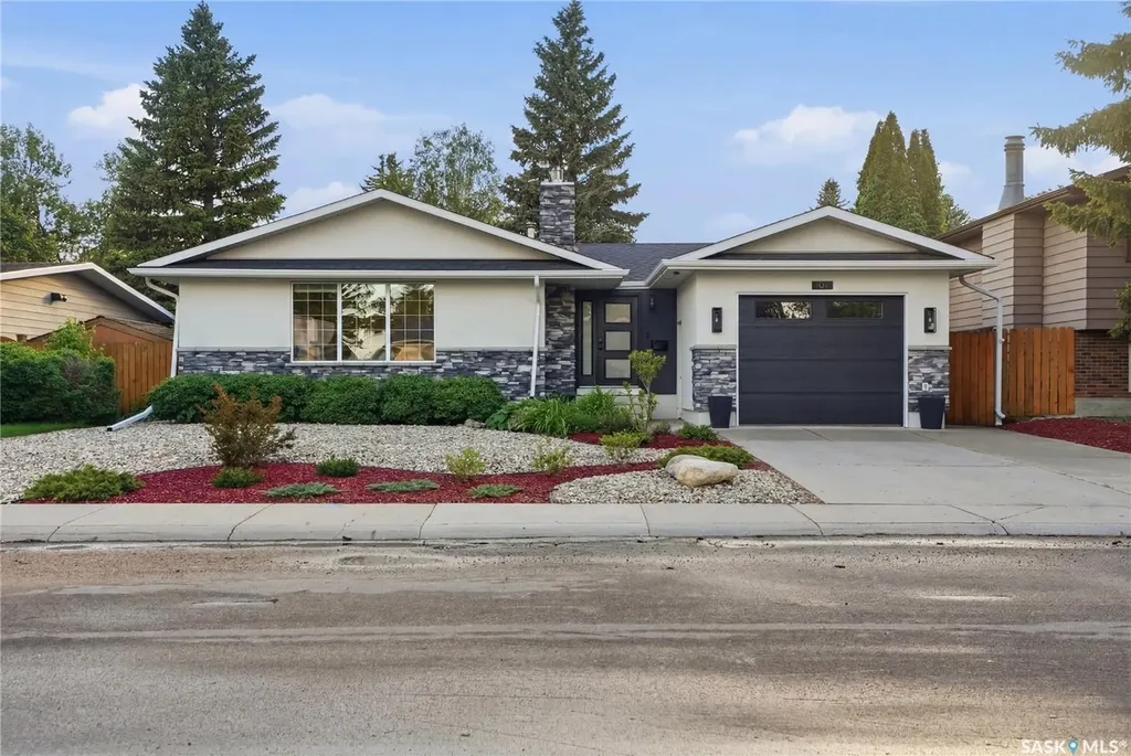 105 Sturgeon Drive Saskatoon SK S7K 4C3