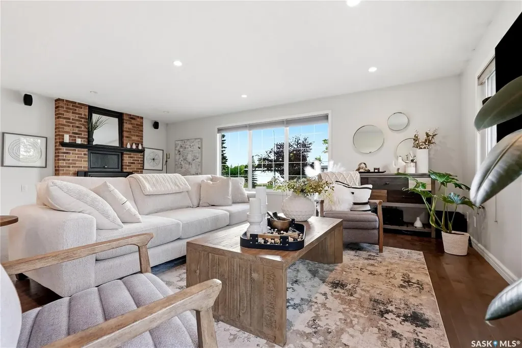 105 Sturgeon Drive Saskatoon SK S7K 4C3