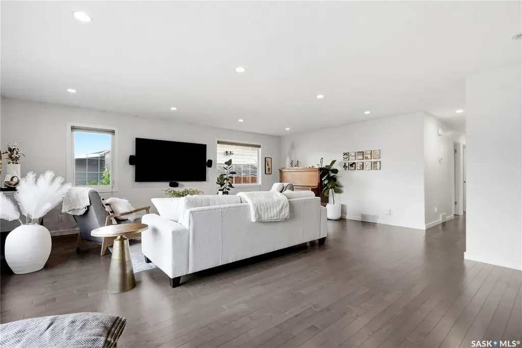 105 Sturgeon Drive Saskatoon SK S7K 4C3