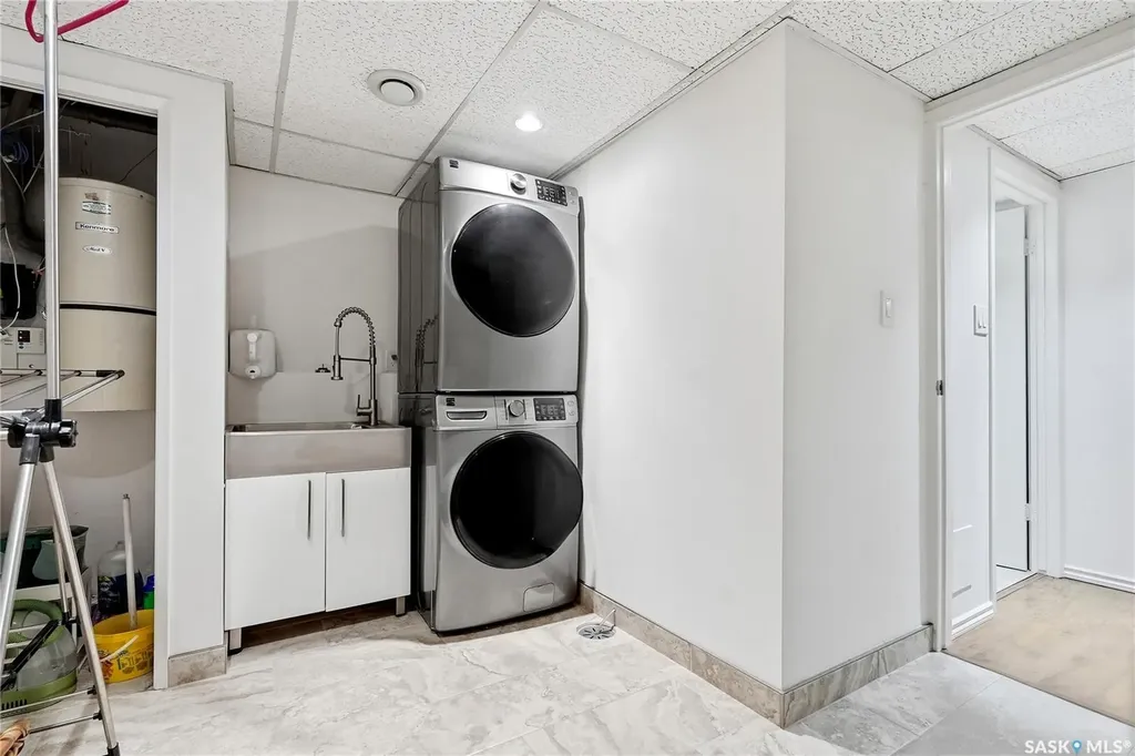105 Sturgeon Drive Saskatoon SK S7K 4C3