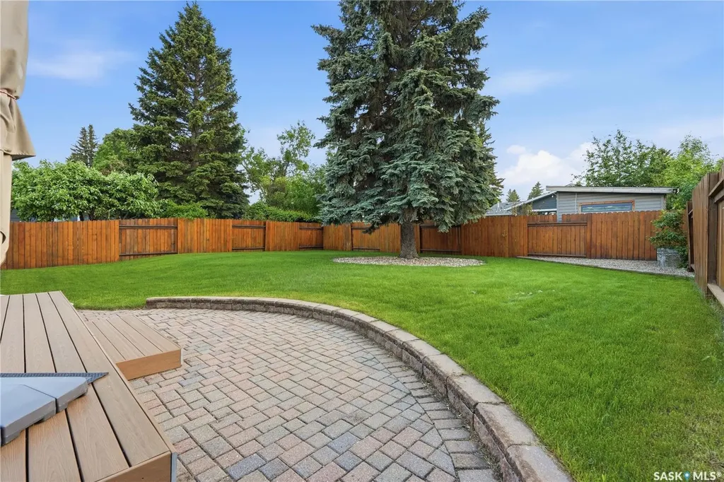 105 Sturgeon Drive Saskatoon SK S7K 4C3