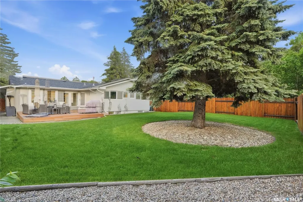 105 Sturgeon Drive Saskatoon SK S7K 4C3