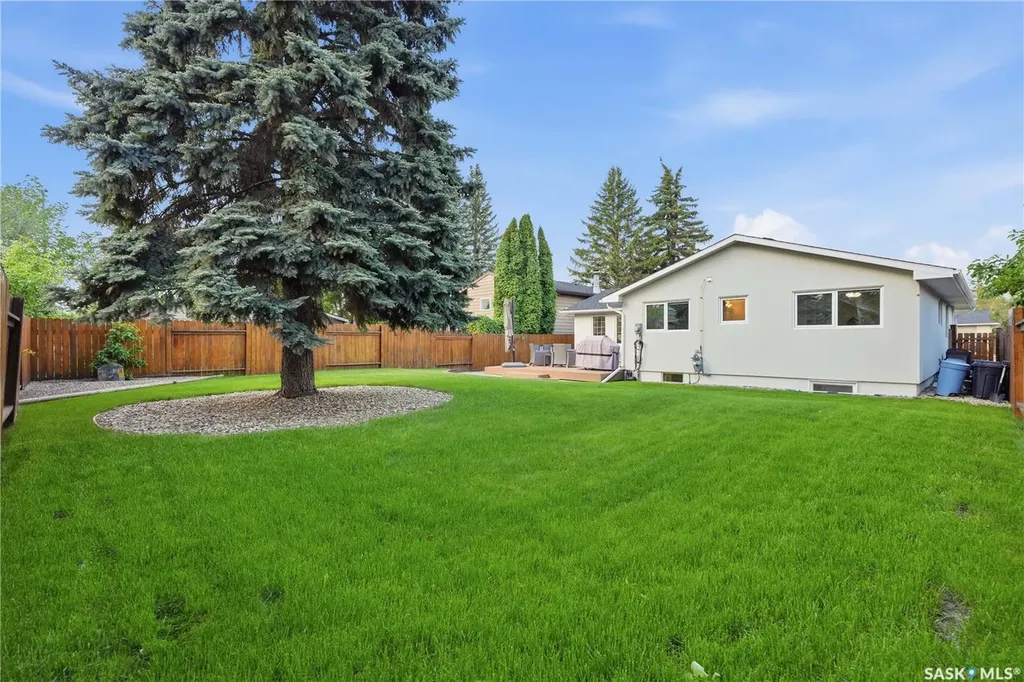 105 Sturgeon Drive Saskatoon SK S7K 4C3