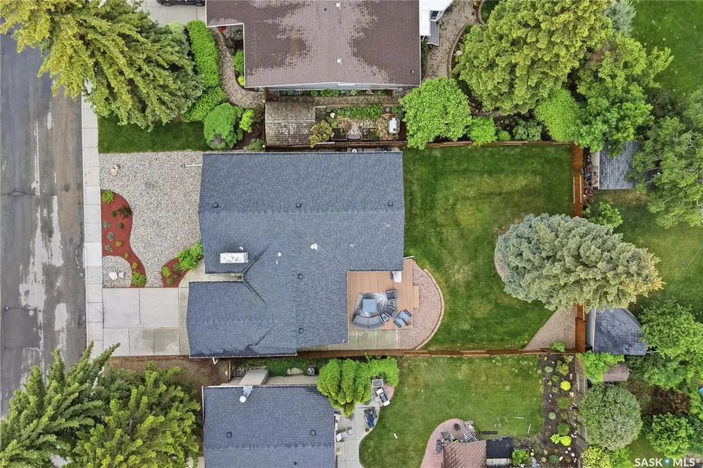 105 Sturgeon Drive Saskatoon SK S7K 4C3