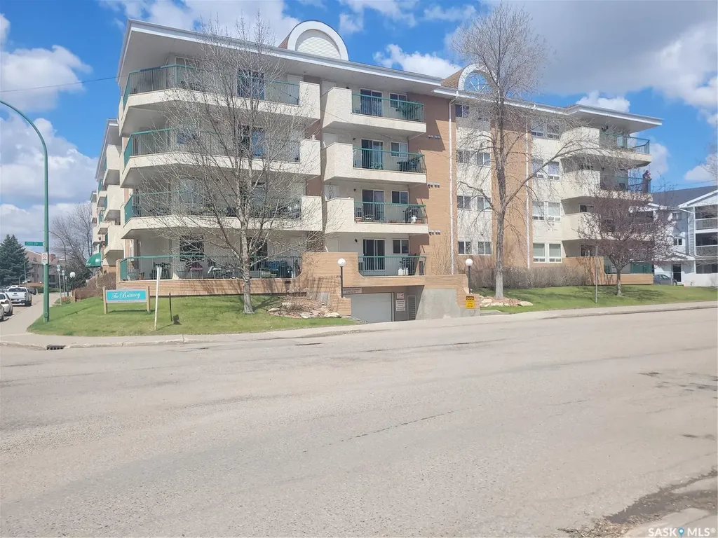 301 Cree Crescent Saskatoon SK S7K 7Y3