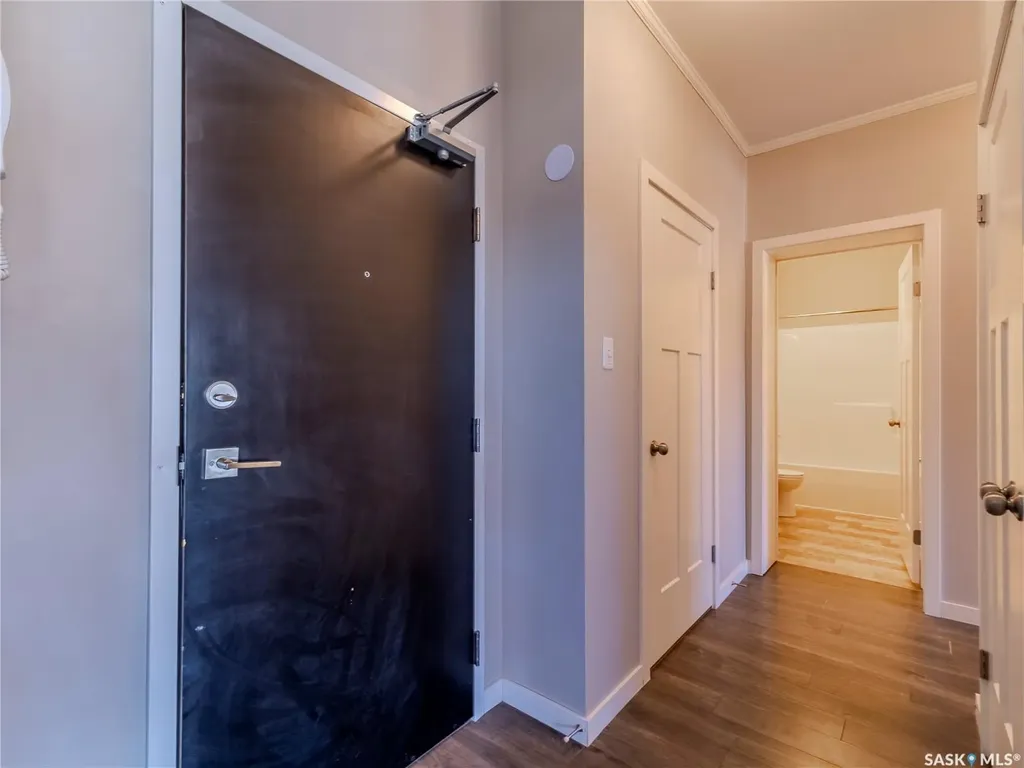 720 Baltzan Boulevard Saskatoon SK S7W 0W6