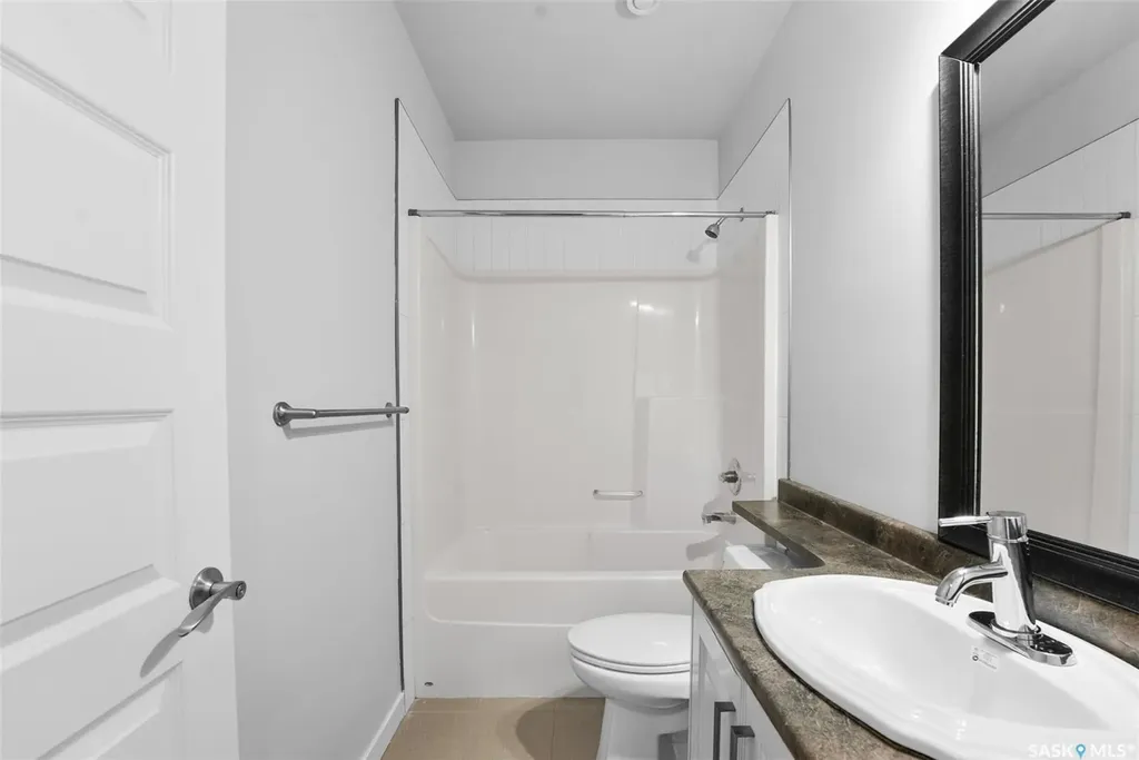 5114 Aviator Place Regina SK S4W 0G6