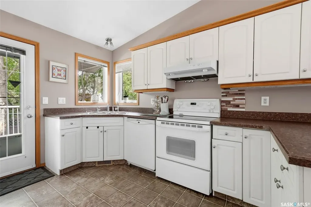 5022 Boswell Crescent Regina SK S4X 4P9