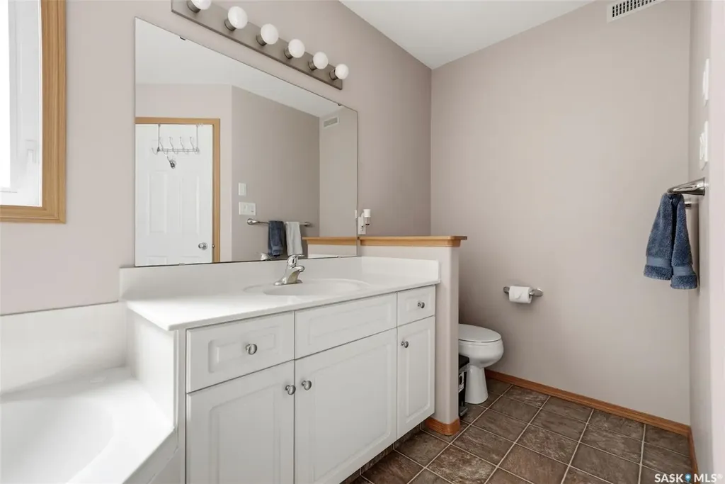 5022 Boswell Crescent Regina SK S4X 4P9