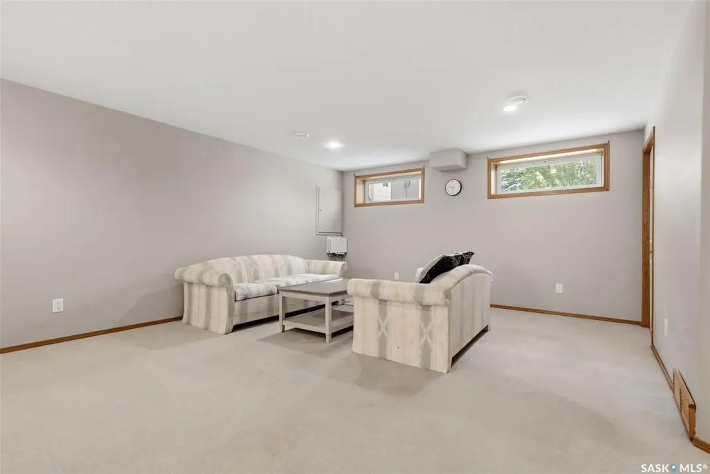 5022 Boswell Crescent Regina SK S4X 4P9