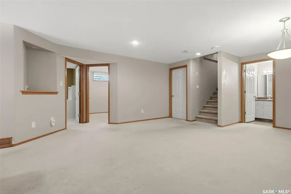 5022 Boswell Crescent Regina SK S4X 4P9