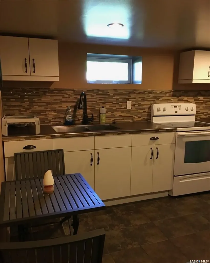 138 First Avenue N Yorkton SK S3N 1J8