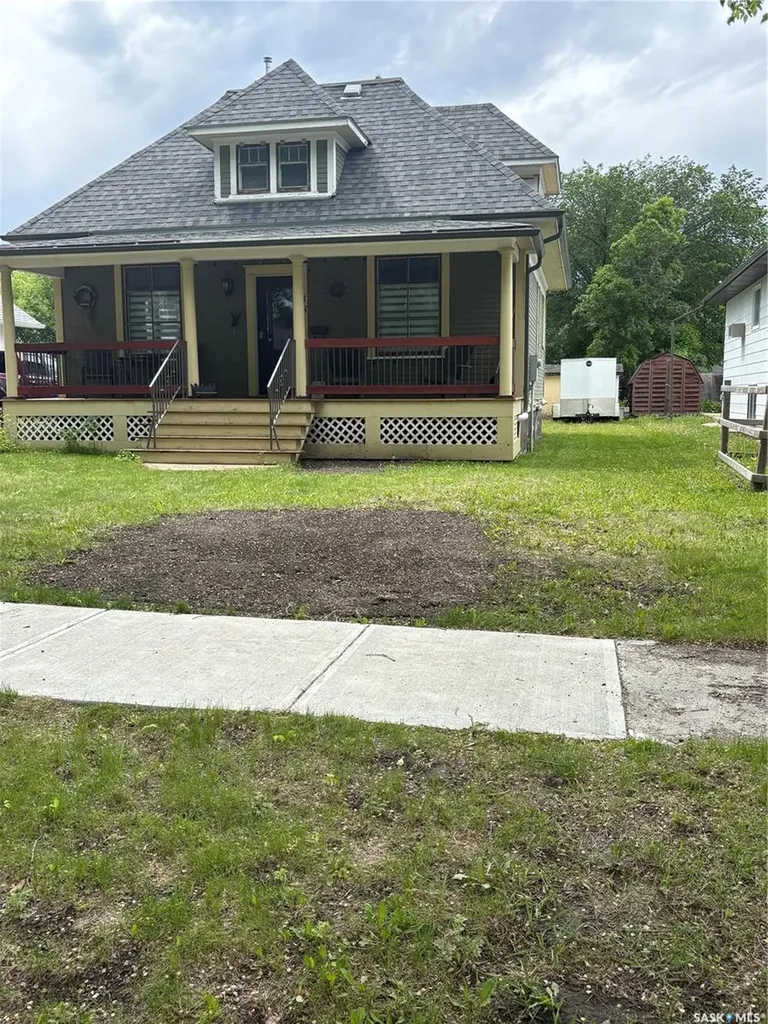 138 First Avenue N Yorkton SK S3N 1J8