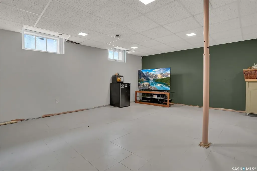5632 4th Avenue Regina SK S4T 0J9