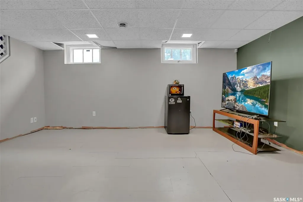 5632 4th Avenue Regina SK S4T 0J9