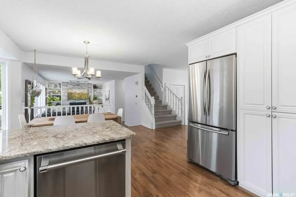 142 Neusch Crescent Saskatoon SK S7K 7V3