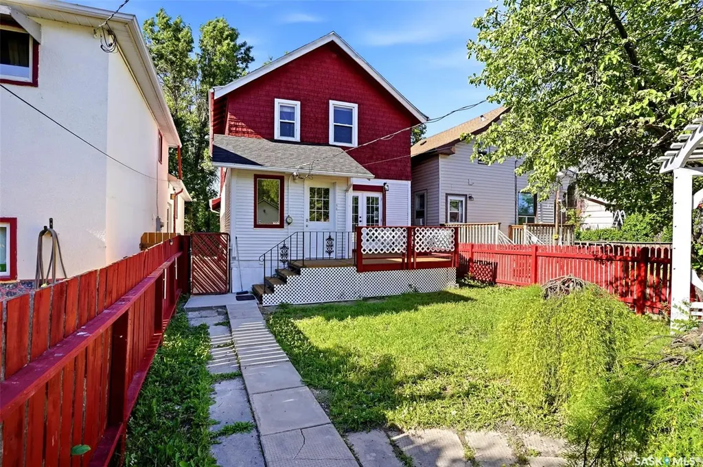 721 College Avenue Regina SK S4N 0X8