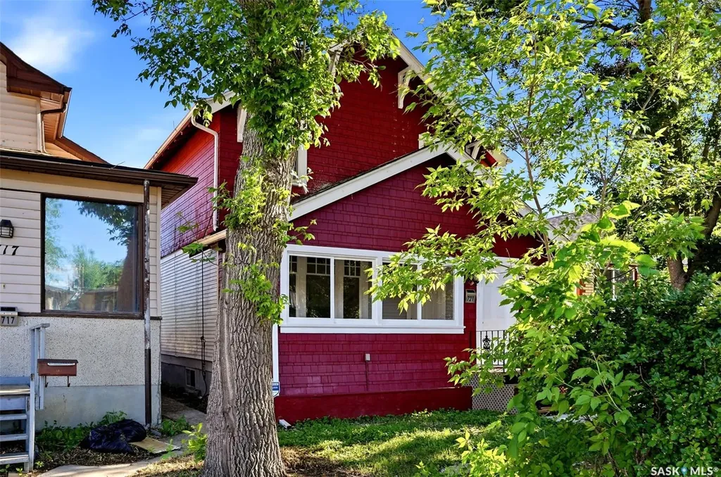 721 College Avenue Regina SK S4N 0X8