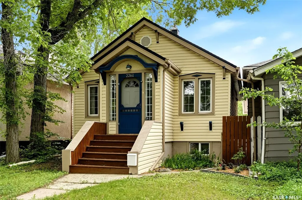 2261 Winnipeg Street Regina SK S4P 1H2