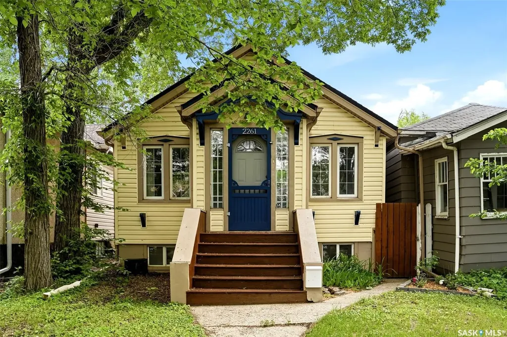 2261 Winnipeg Street Regina SK S4P 1H2