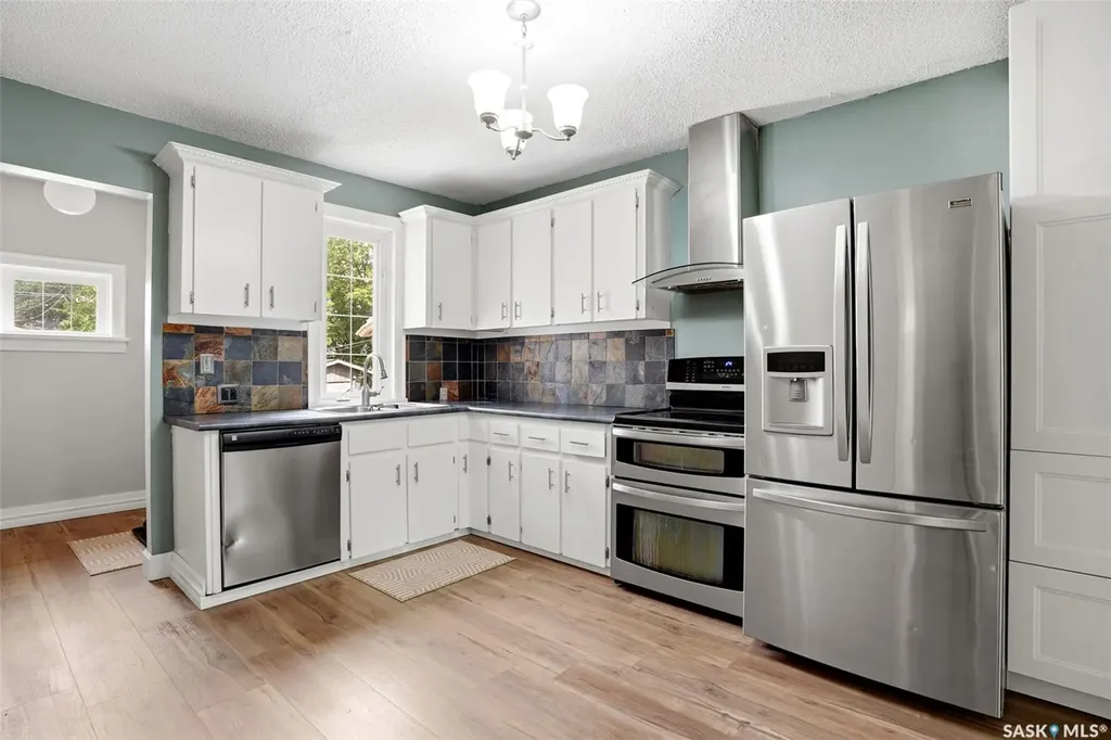 2261 Winnipeg Street Regina SK S4P 1H2