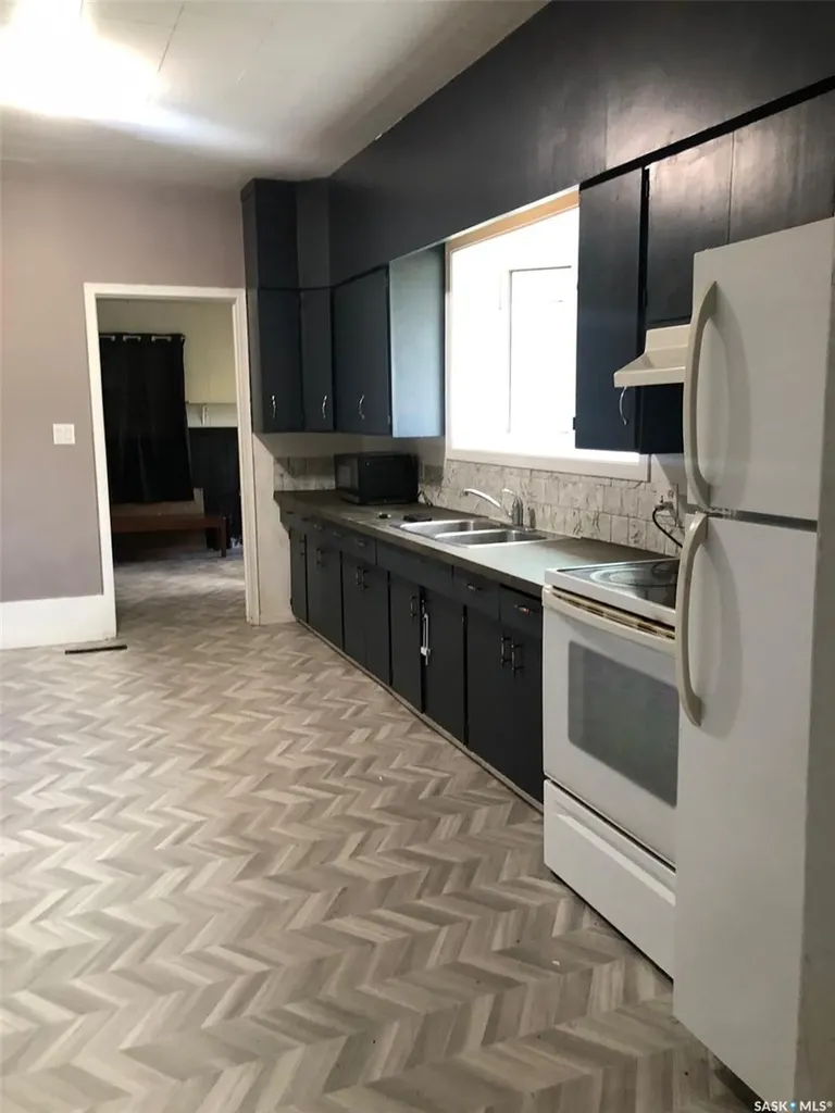 202 1st Avenue NW Preeceville SK S0A 3B0