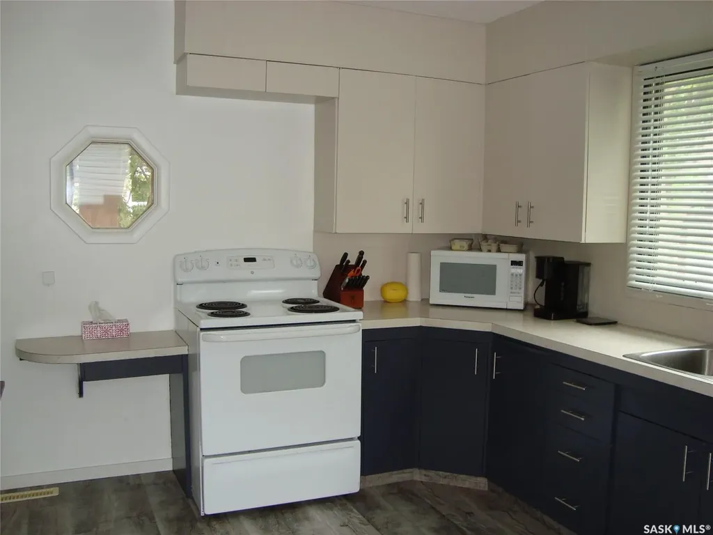 1430 Taylor Drive Swift Current SK S9H 1M9