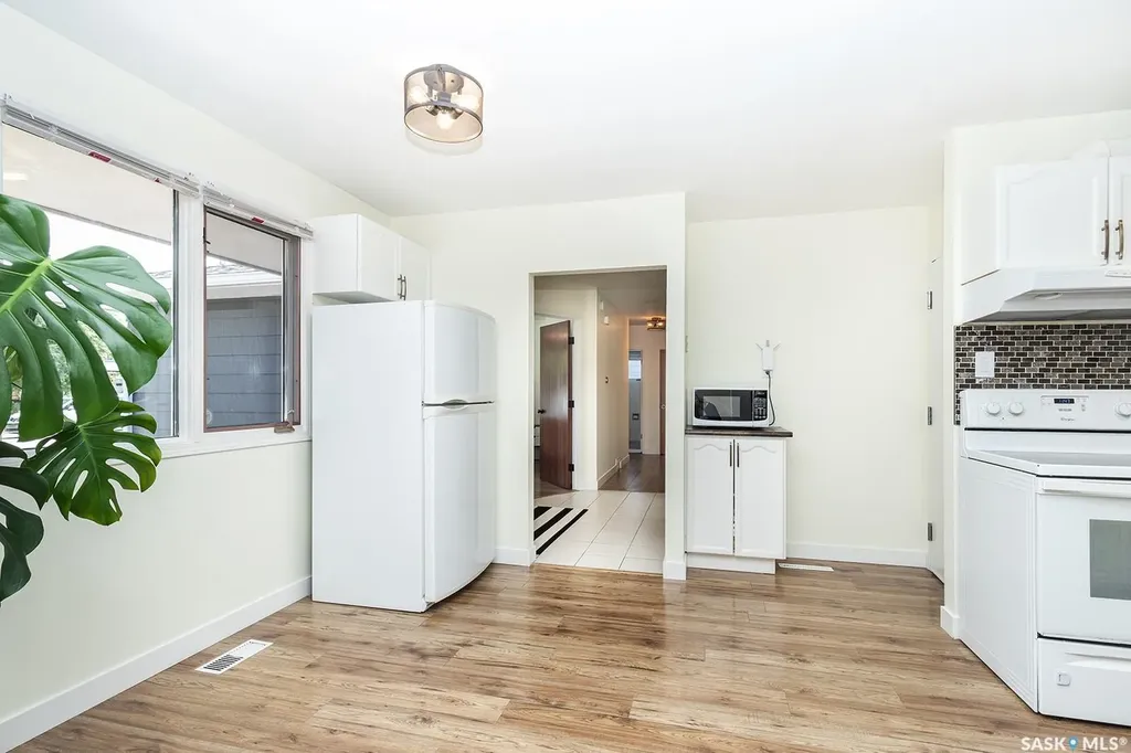 4 Rutter Crescent Saskatoon SK S7H 3B7