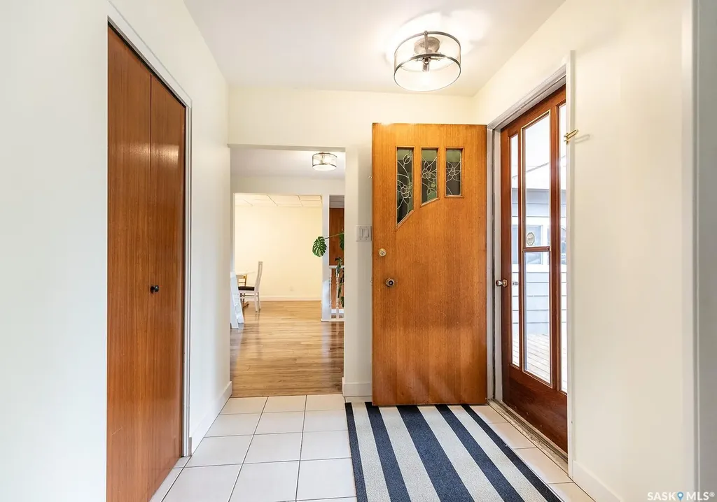 4 Rutter Crescent Saskatoon SK S7H 3B7