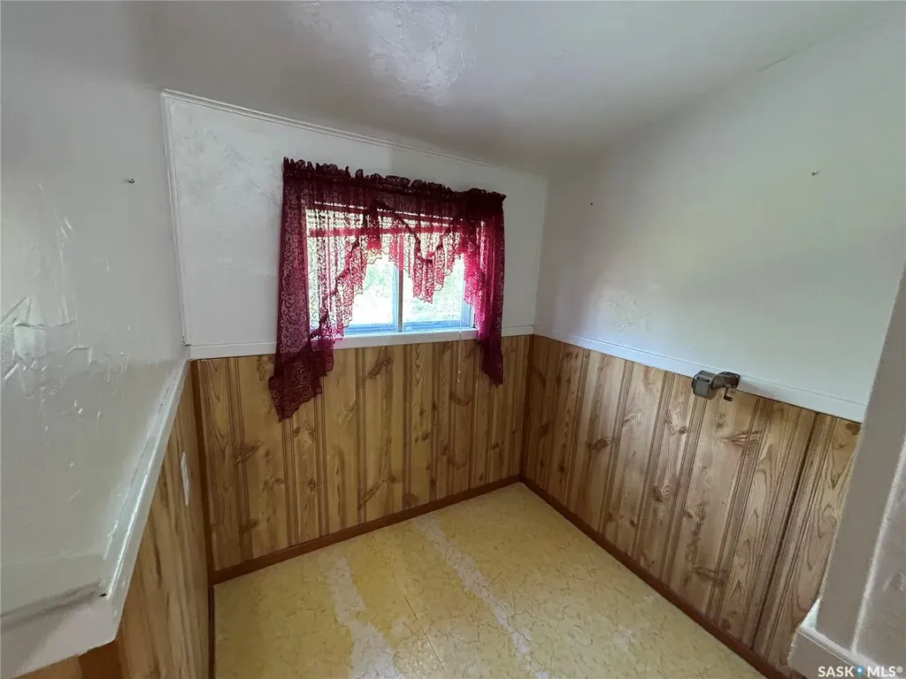 203 Phillips Street Muenster SK S0K 2Y0