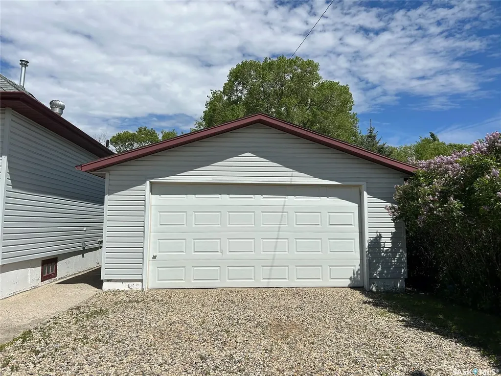 203 Phillips Street Muenster SK S0K 2Y0
