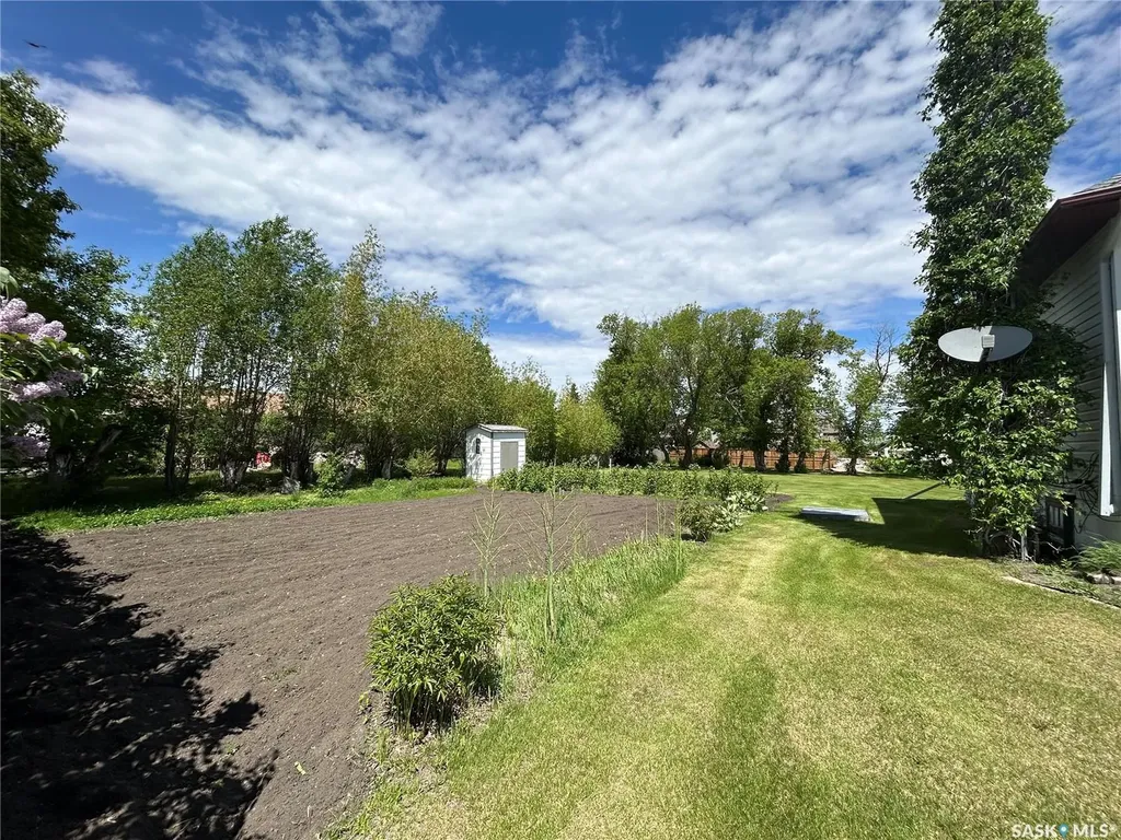203 Phillips Street Muenster SK S0K 2Y0