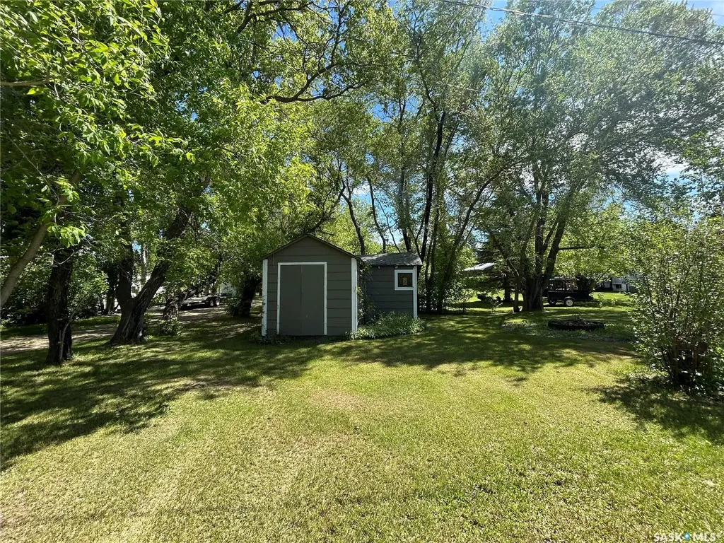 203 Phillips Street Muenster SK S0K 2Y0