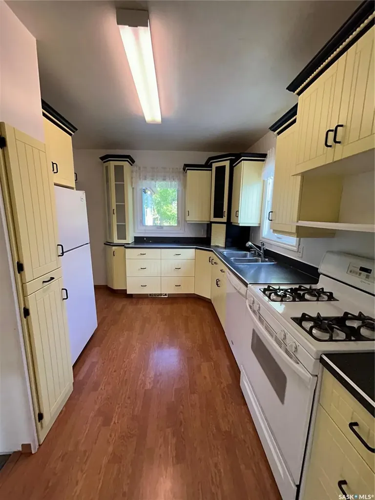 203 Phillips Street Muenster SK S0K 2Y0