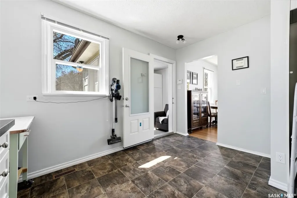 234 Broadway Avenue Regina SK S4N 1B3