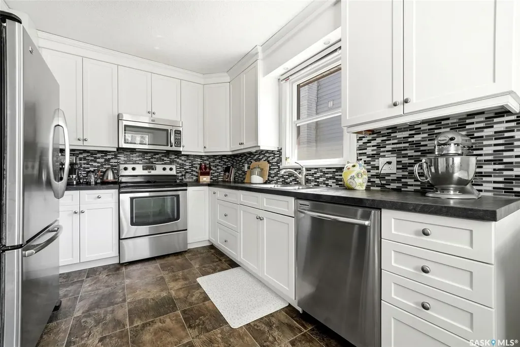 234 Broadway Avenue Regina SK S4N 1B3