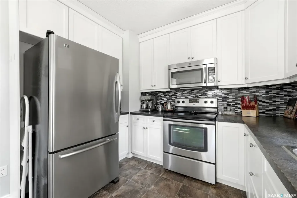 234 Broadway Avenue Regina SK S4N 1B3