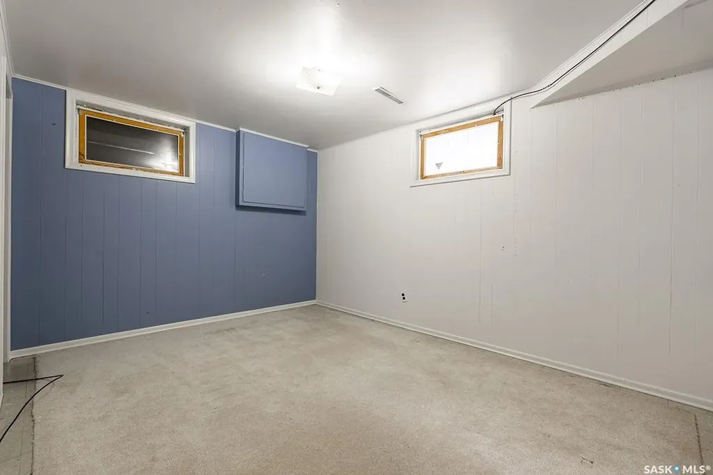 1426 12th Street E Saskatoon SK S7H 0E8