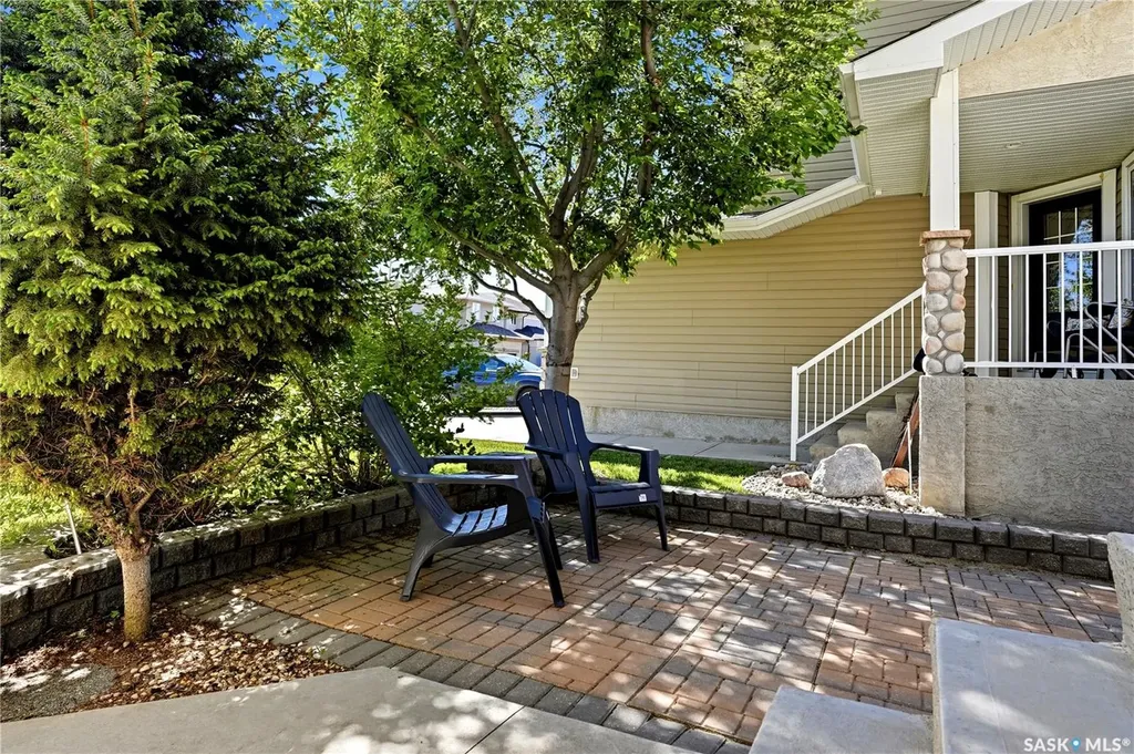 3610 Sandringham Road E Regina SK S4V 3C4