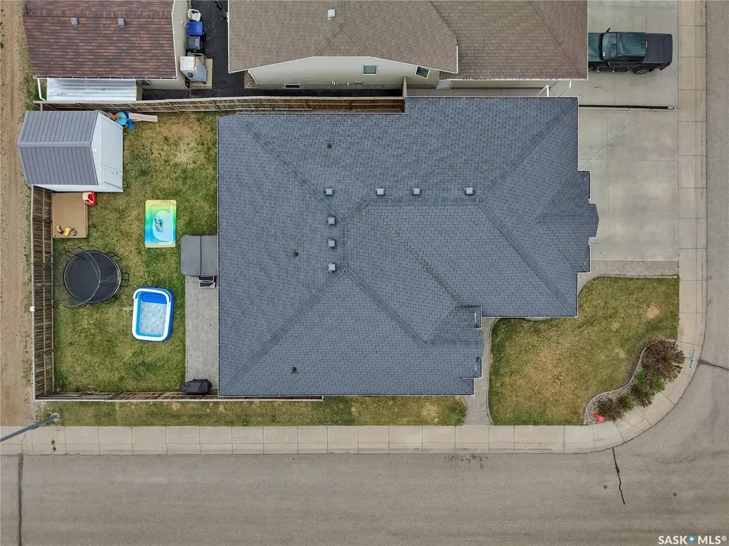 201 Brookside Court Warman SK S0K 0A1