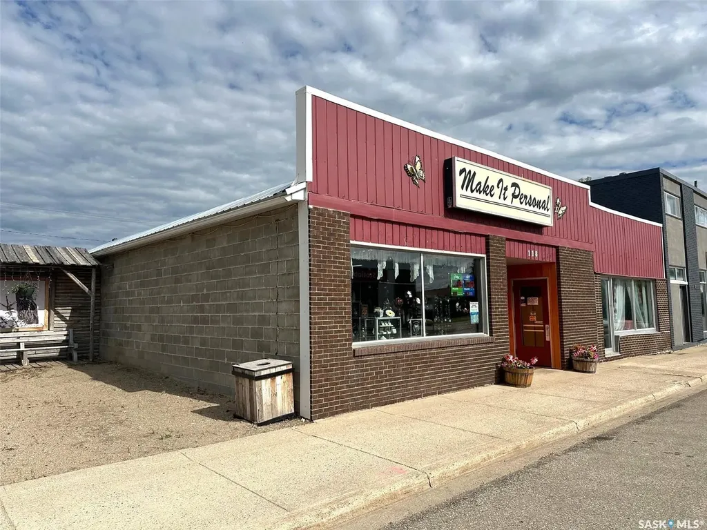 118 Churchill Street Hudson Bay SK S0E 0Y0