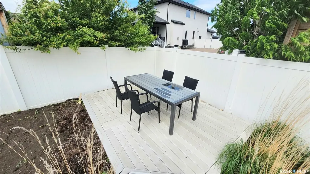 4806 Junor Place Regina SK S4X 0B6