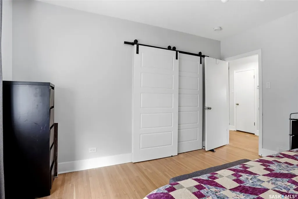 533 Broadway Avenue Regina SK S4N 1B9