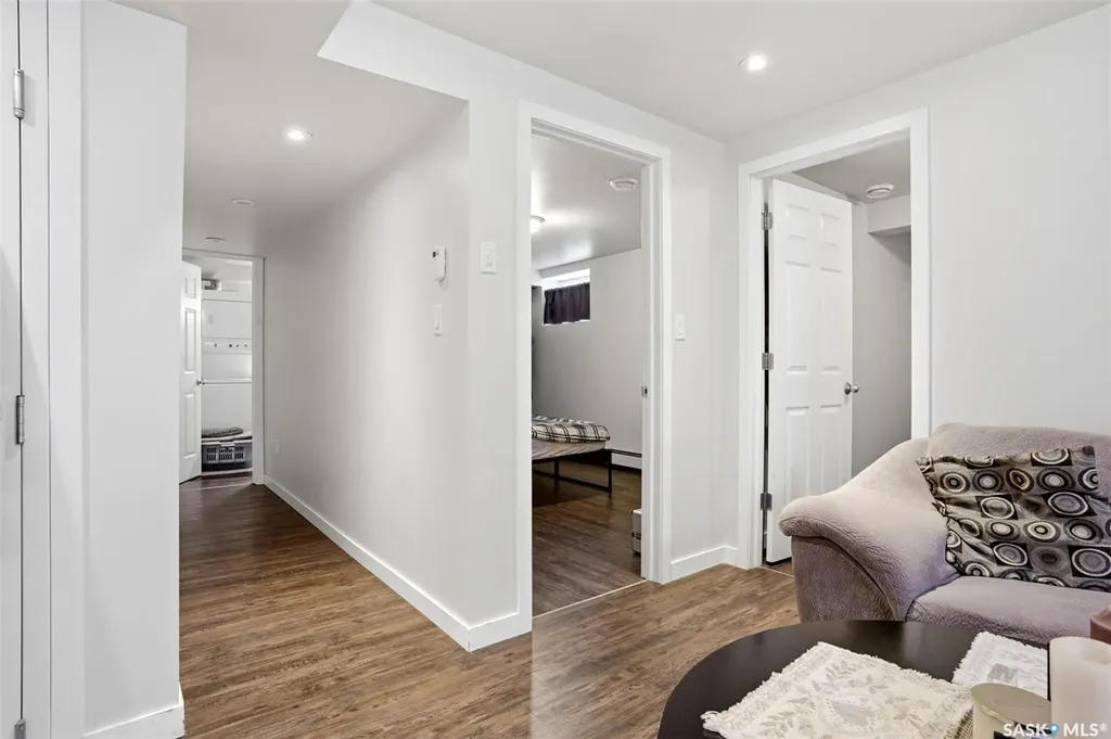 533 Broadway Avenue Regina SK S4N 1B9