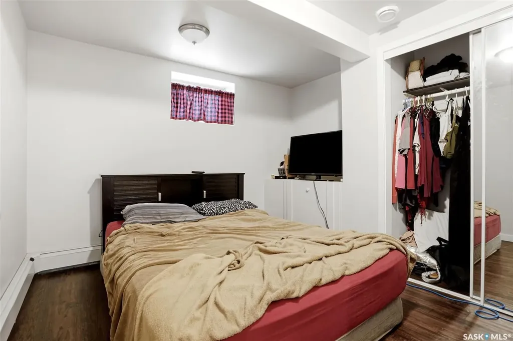 533 Broadway Avenue Regina SK S4N 1B9