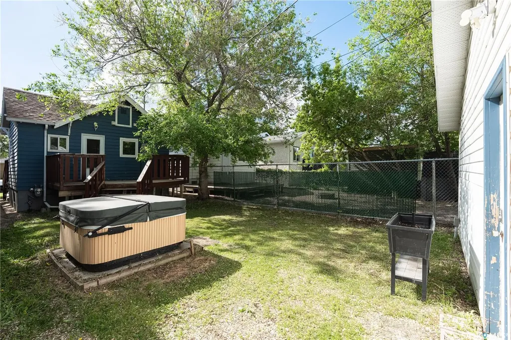 2351 Reynolds Street Regina SK S4N 3N6