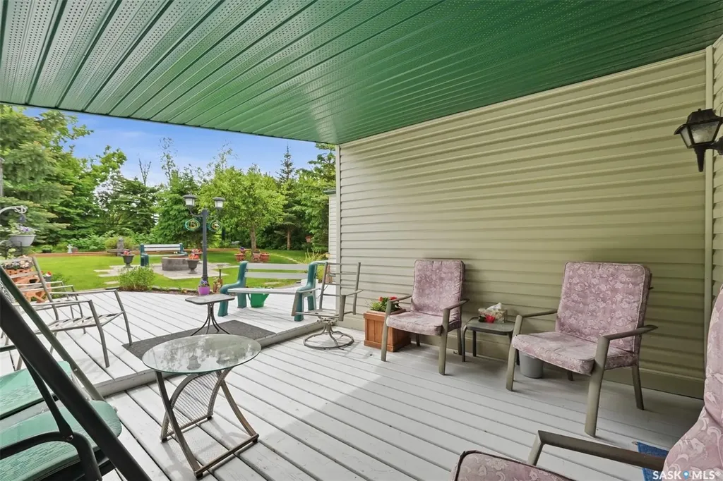 313 Cumming Avenue Manitou Beach SK S0K 4T1