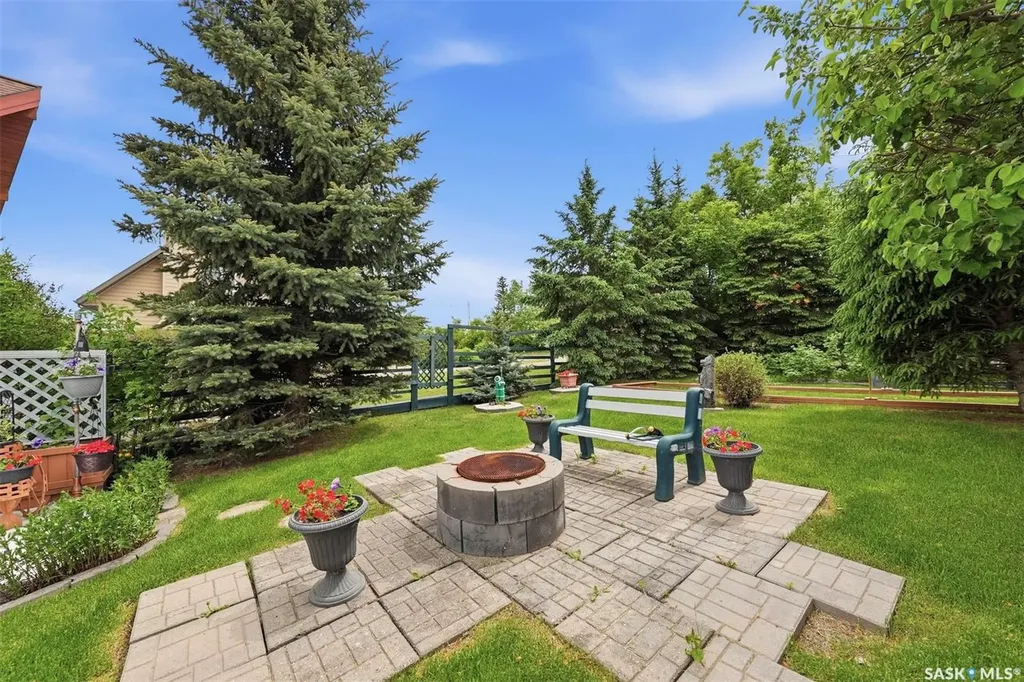 313 Cumming Avenue Manitou Beach SK S0K 4T1